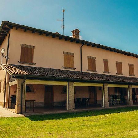 Agriturismo Garzole Кастельфранко-Эмилия Экстерьер фото