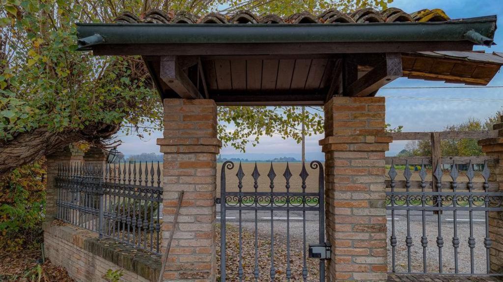 Agriturismo Garzole Кастельфранко-Эмилия Экстерьер фото
